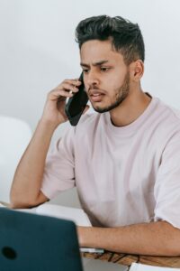 hoe sta je klanten te woord aan de telefoon